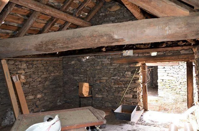 2 rustici da rinnovare con progetto in una posizione soleggiata e t... – Foto 10 von 22