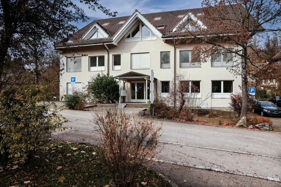 Gewerbeliegenschaft in Oberwangen