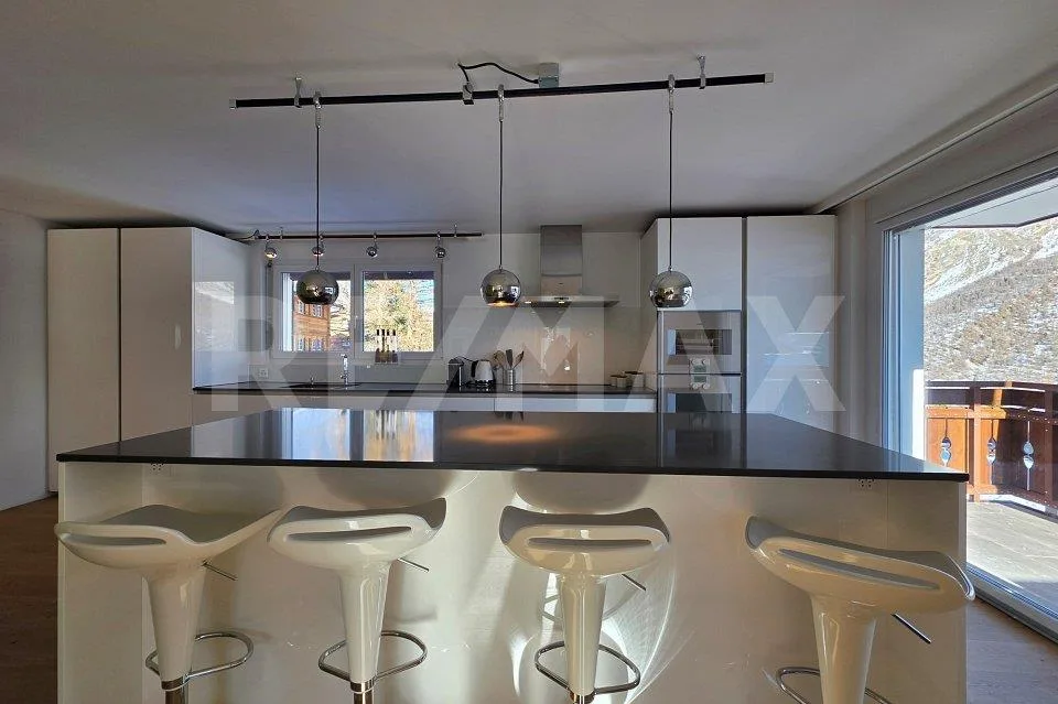 Luxus-Ferienwohnung in Saas-Fee: Alpin & modern – Foto 8 von 13