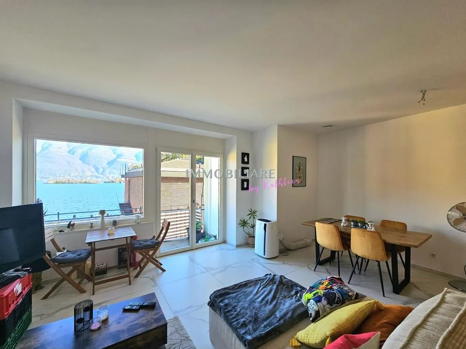 Sanierte Wohnung mit Seeblick und Garage, Seezugang öffentl. gegenüber