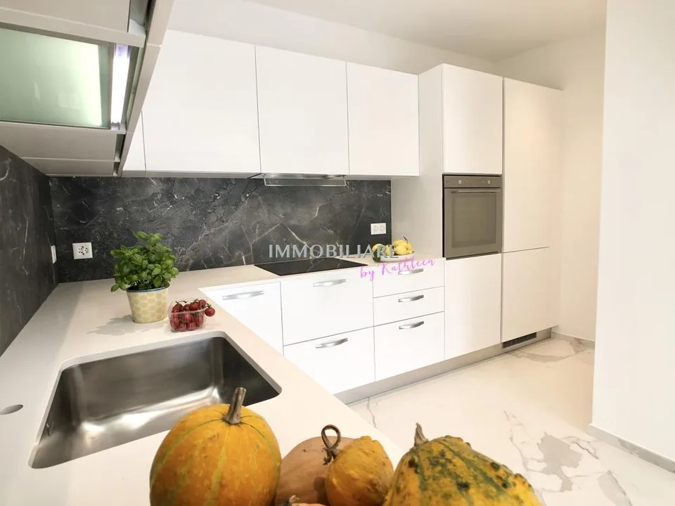 Sanierte Wohnung mit Seeblick und Garage, Seezugang öffentl. gegenüber – photo 11 sur 22