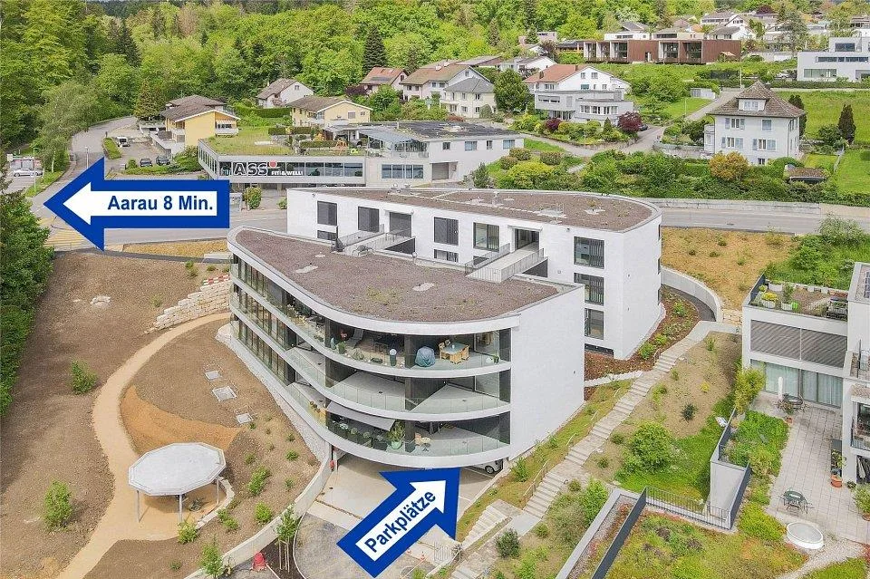 Extragrosse Einstellhallenplätze nahe Aarau