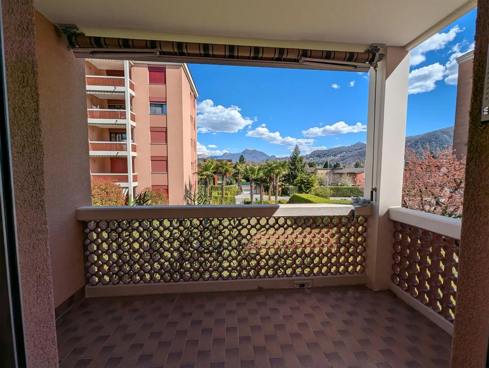 SPLENDIDO APPARTAMENTO 4.5 LOCALI A SOLO 2 PASSI DAL LAGO