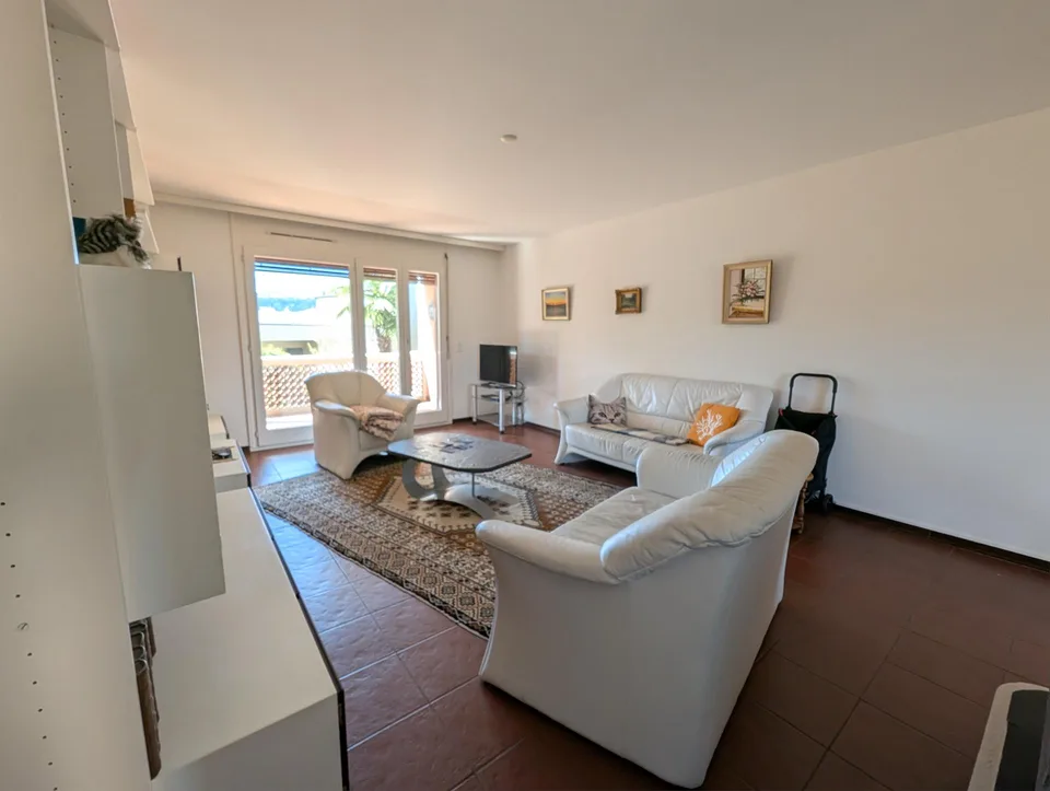SPLENDIDO APPARTAMENTO 4.5 LOCALI A SOLO 2 PASSI DAL LAGO – Foto 10 von 20