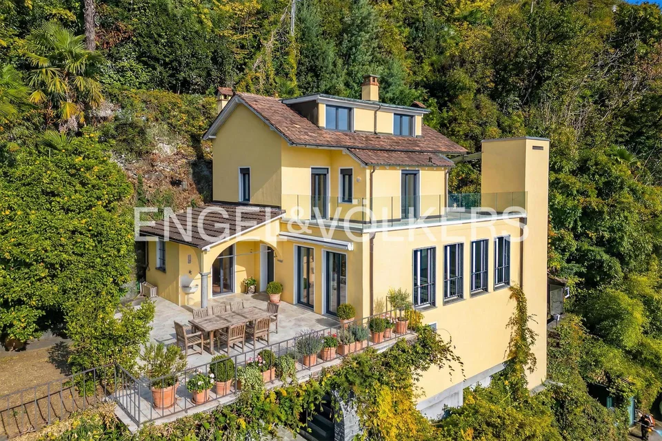 Haus mit Potenzial & privater Seeparzelle (34)