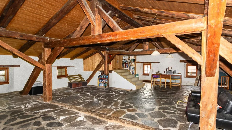 A VENDRE MAISON AVEC CACHET 5.5 PCES A CHAMOSON – Foto 6 von 12