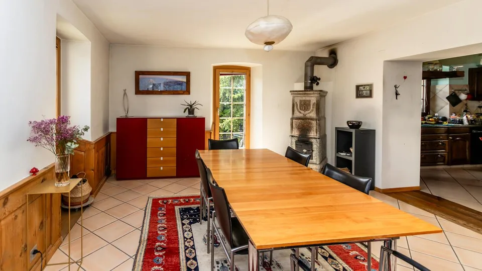 A VENDRE MAISON AVEC CACHET 5.5 PCES A CHAMOSON
