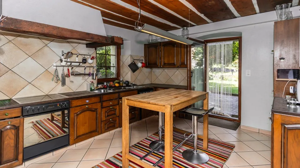 A VENDRE MAISON AVEC CACHET 5.5 PCES A CHAMOSON