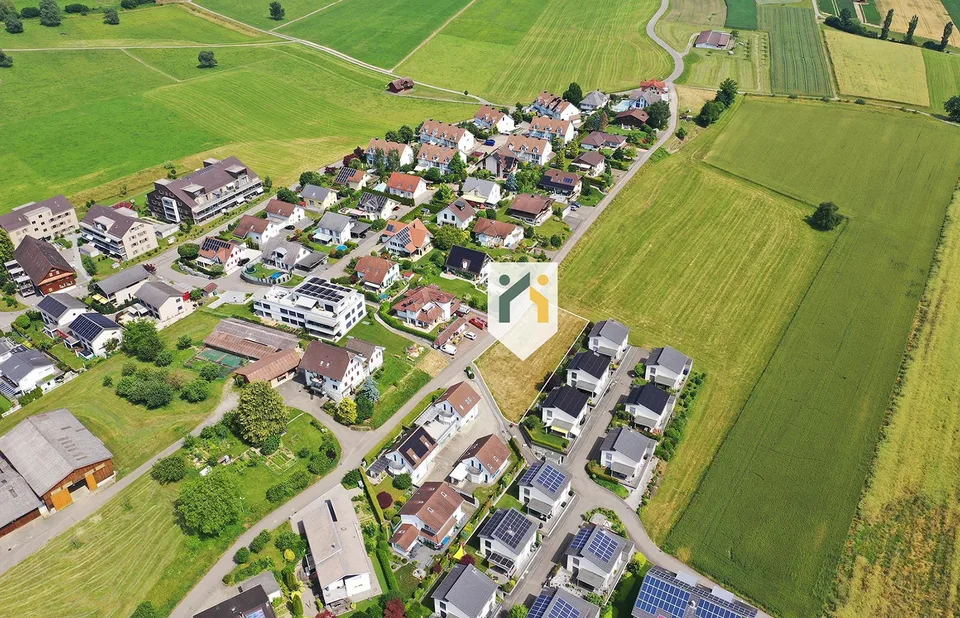 Freistehendes Einfamilienhaus (Neubau) nur 20 Minuten von Zug entfernt