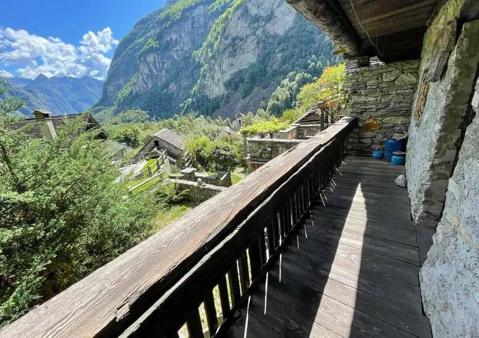 schönes 3-Zimmer-Rustico mit Garten und Aussicht  / bel rustico di ...