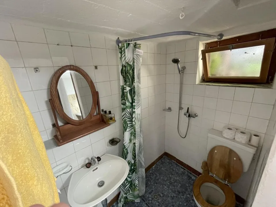 schönes 3-Zimmer-Rustico mit Garten und Aussicht / bel rustico di ... – Foto 8 von 17