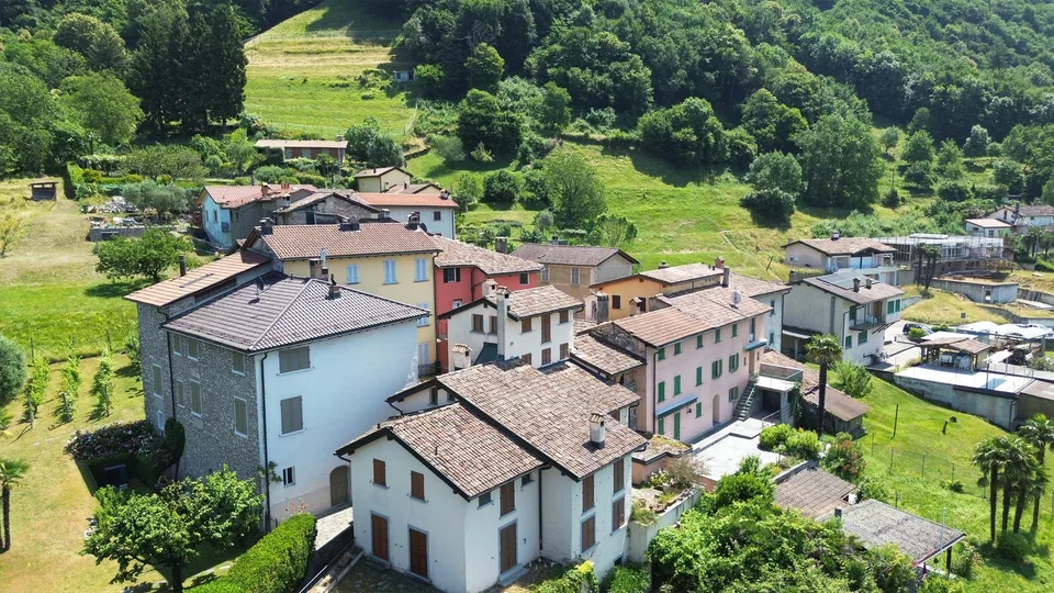 Incantevole casa nel Nucleo di Lugano-Pugerna