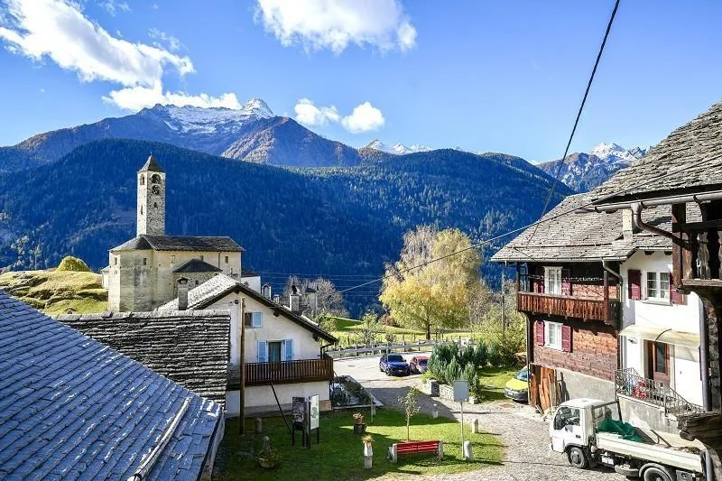 4-Zimmer-Hausteil an sehr ruhiger, sonniger Aussichtslage / casa ge... – Foto 12 von 17