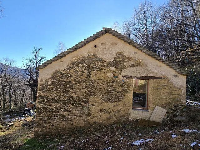 4-Zimmer-Rustico zum fertig Ausbauen mit 5 ha Land / Rustico ei 4 l... – Foto 27 von 30