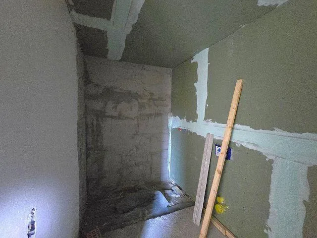 4-Zimmer-Rustico zum fertig Ausbauen mit 5 ha Land / Rustico ei 4 l... – Foto 12 von 30