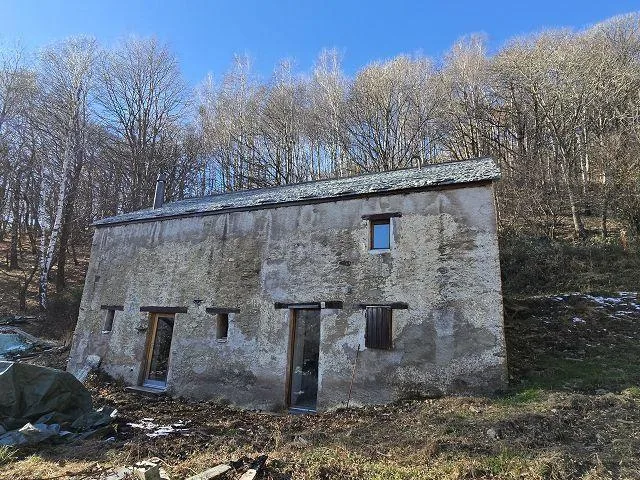 4-Zimmer-Rustico zum fertig Ausbauen mit 5 ha Land / Rustico ei 4 l... – Foto 30 von 30
