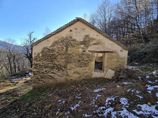 4-Zimmer-Rustico zum fertig Ausbauen mit 5 ha Land / Rustico ei 4 l... – Foto 18 von 30
