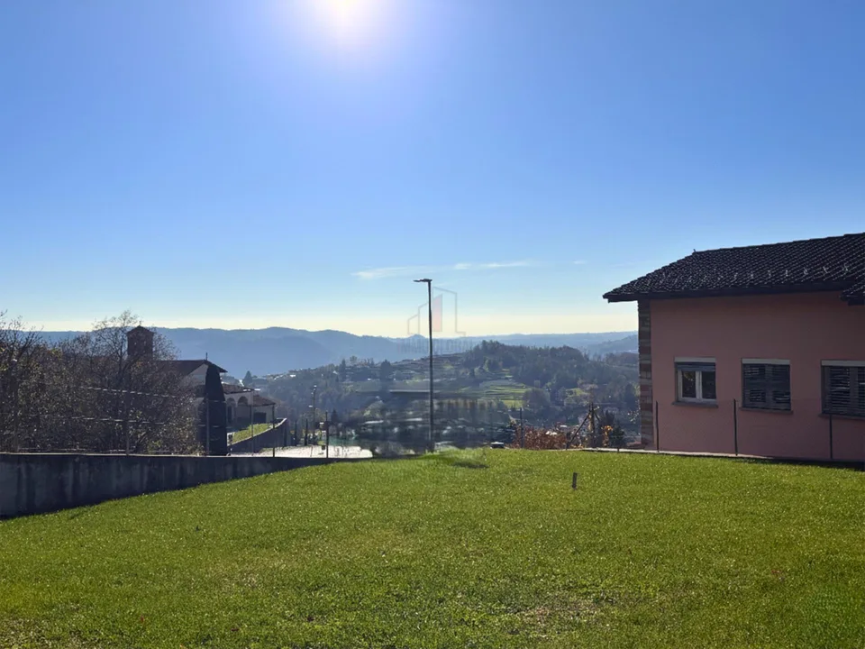 LA TUA CASA NEL VERDE