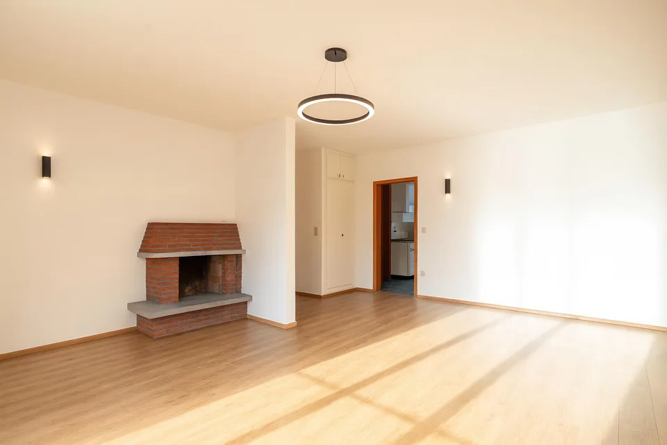 MAISON INDIVIDUELLE AVEC JARDIN À LOSTALLO – photo 15 sur 21