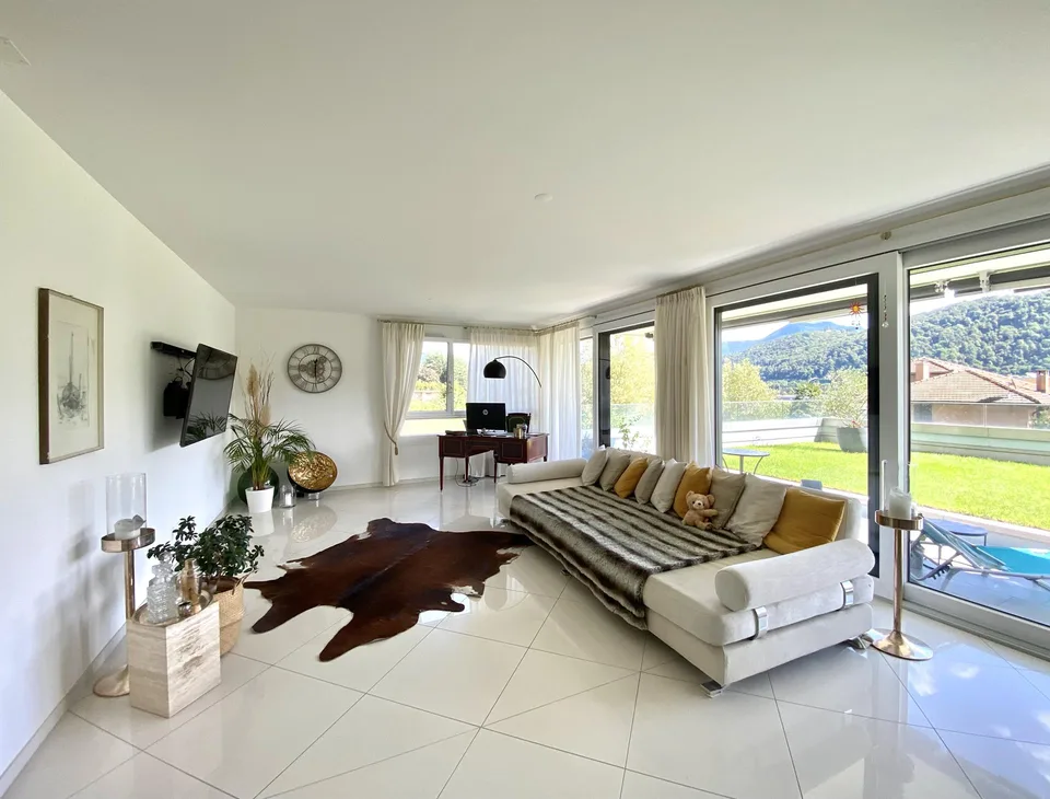 APPARTAMENTO FAMIGLIARE CON GIARDINO PRIVATO