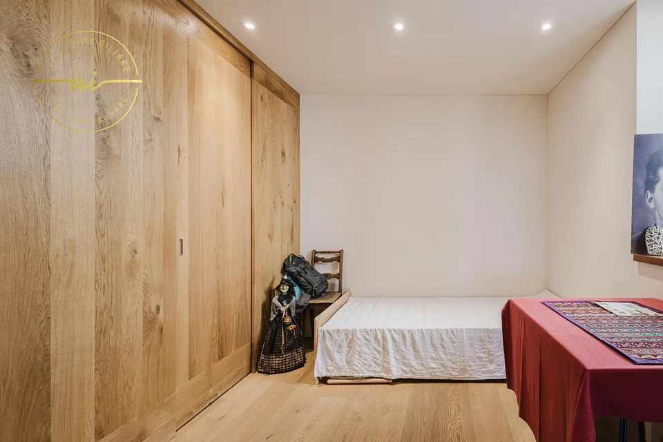 PRESTIGIOSO EDIFICIO CON 3 UNITÁ ABITATIVE INDIPENDENTI – photo 7 sur 13