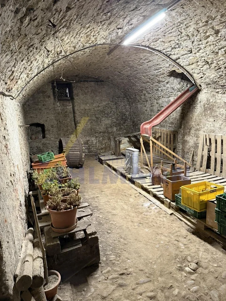 Grosszügiges Bauland mit Bauernhaus – foto 14 di 15