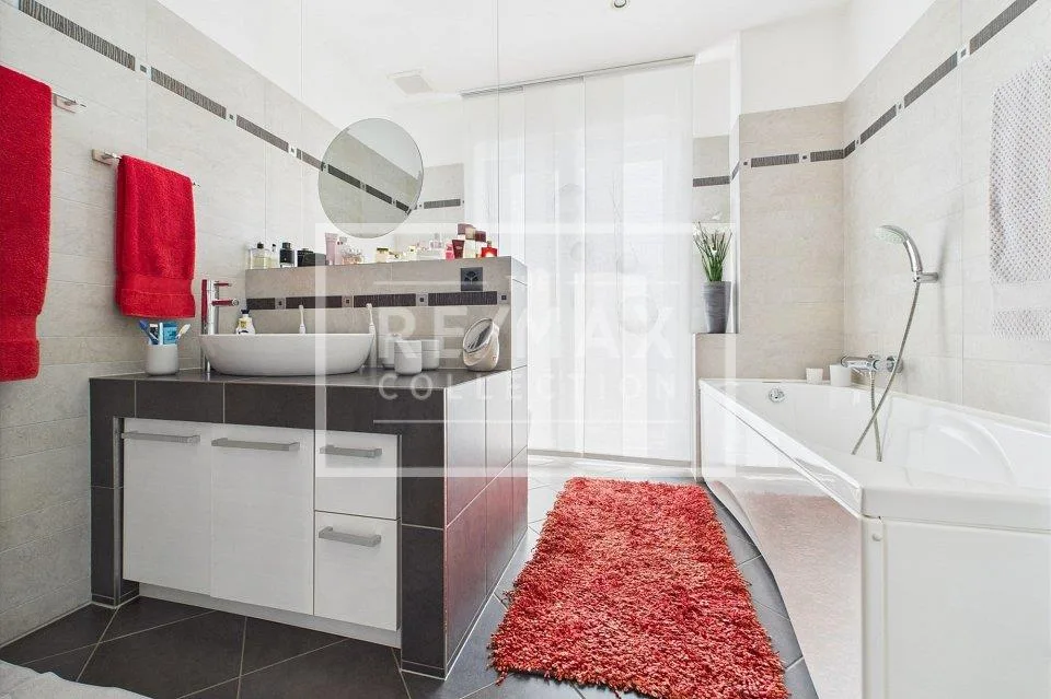 Una villa da sogno! Dove panorama, eleganza moderna e design si fon... – Foto 13 von 13