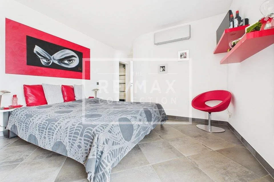 Una villa da sogno! Dove panorama, eleganza moderna e design si fon... – Foto 10 von 13