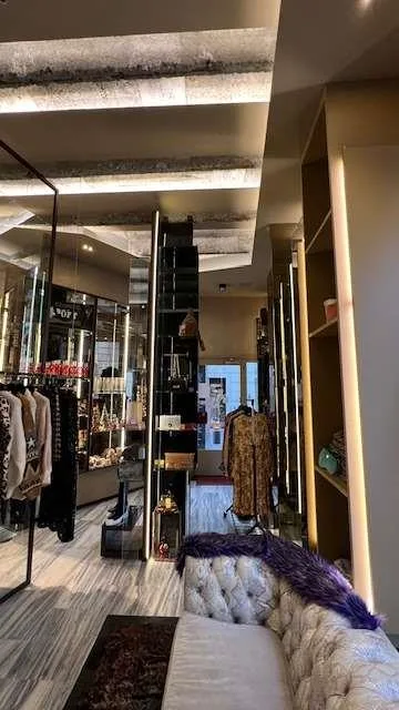 Elegante locale commerciale nel cuore di Lugano