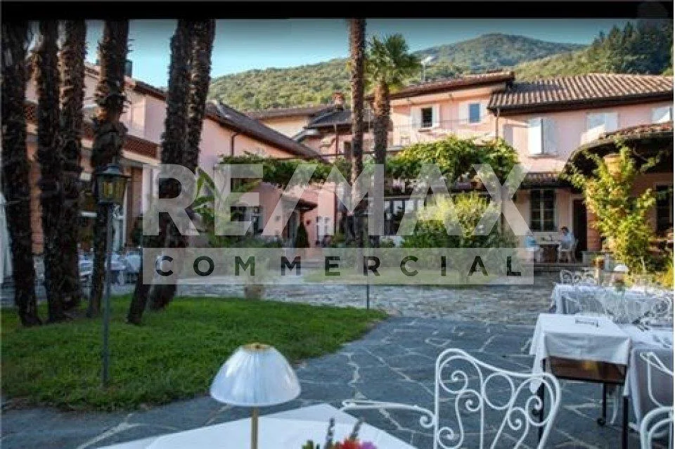 Hotel della Posta - cuore storico in Astano