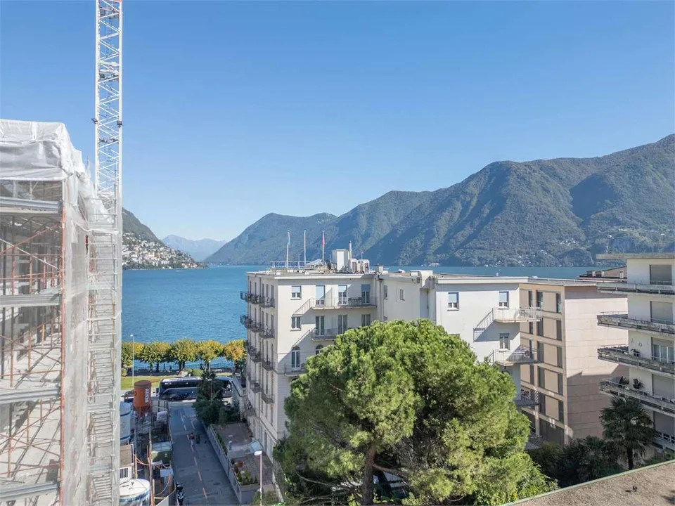 Esclusivo nuovo appartamento in prossimità Lago e Centro Città