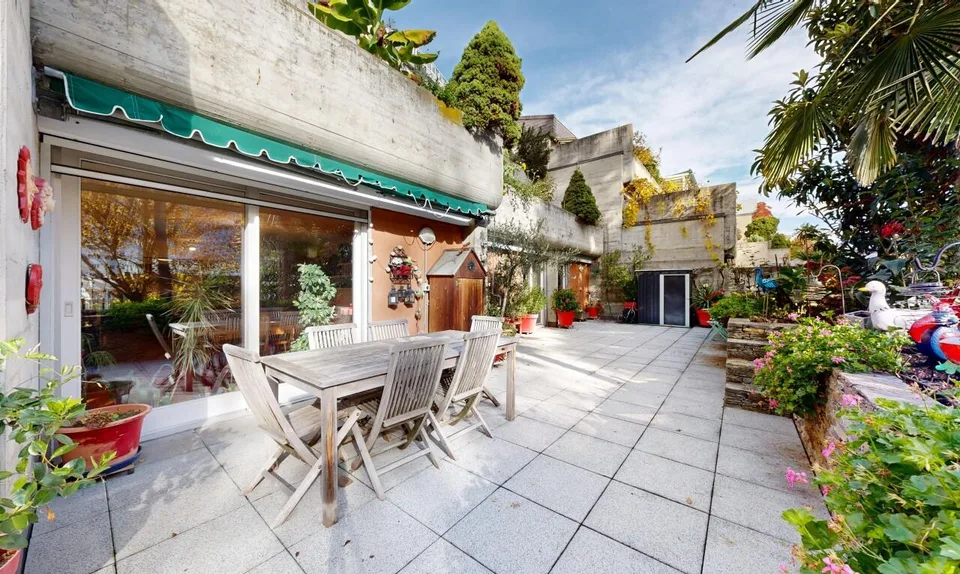 Appartamento al piano terra con terrazza di 80 m² a Sion