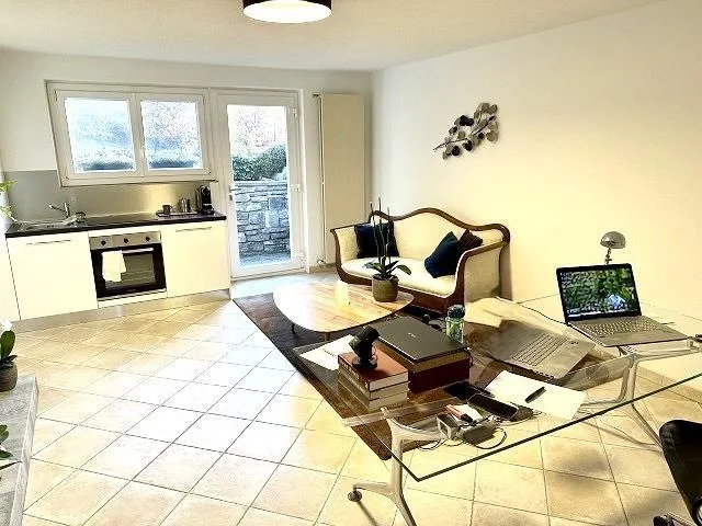 Landhaus mit 2 Wohnungen an Alleinlage mit viel Land / villa con 2 ... – Foto 23 von 30