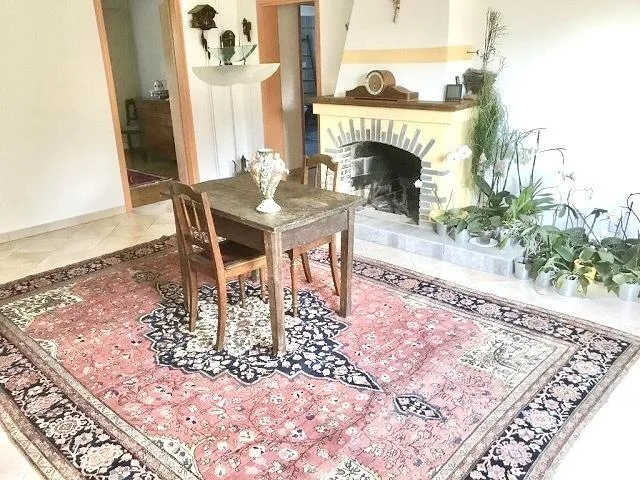 Landhaus mit 2 Wohnungen an Alleinlage mit viel Land / villa con 2 ... – Foto 14 von 30