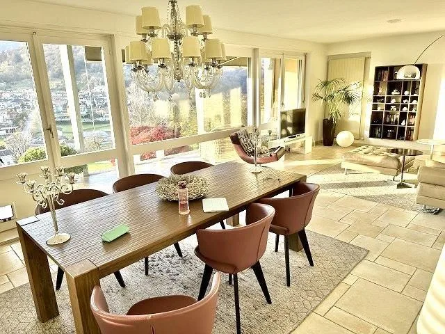 Landhaus mit 2 Wohnungen an Alleinlage mit viel Land / villa con 2 ... – Foto 8 von 30