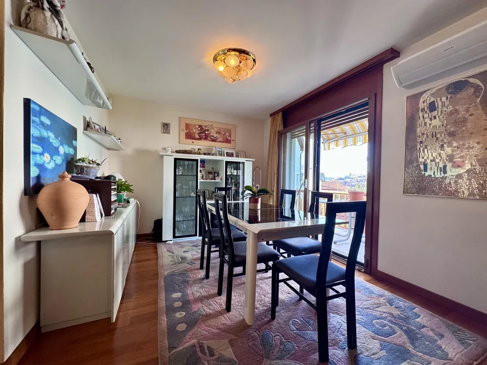 Affascinante casa unifamiliare di 5.5 locali con giardino soleggiat...