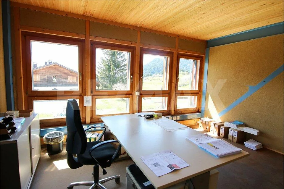 Bürogebäude mit möglicher Umnutzung zum Erstwohnsitz – foto 9 di 13
