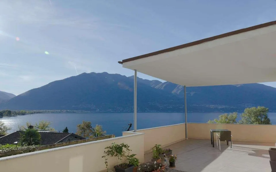 Palazzina a reddito vista lago  investimento ideale a Minusio