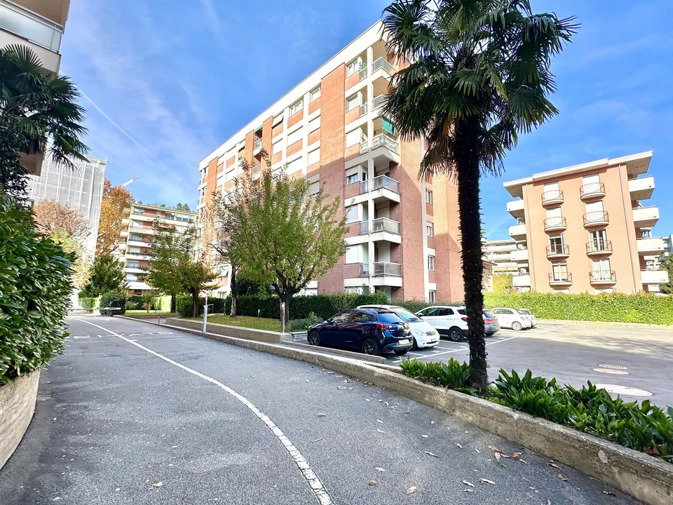Elegante appartamento 2.5 locali nel cuore di Lugano – photo 8 sur 10