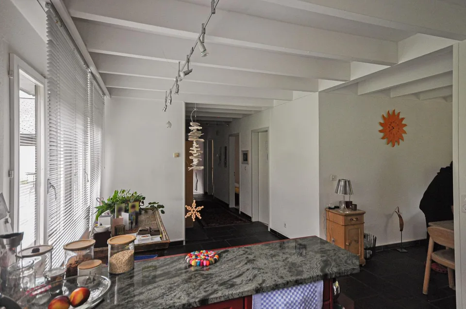 "Charmante 4.5-Zimmer-Wohnung mit Garage in Scuol (Sent)" – foto 12 di 26