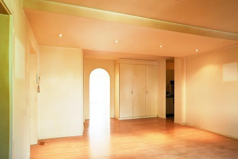 6 1/2-Zimmer-Loft-Wohnung im 1. Obergeschoss an zentraler Lage / ap... – Foto 9 von 26