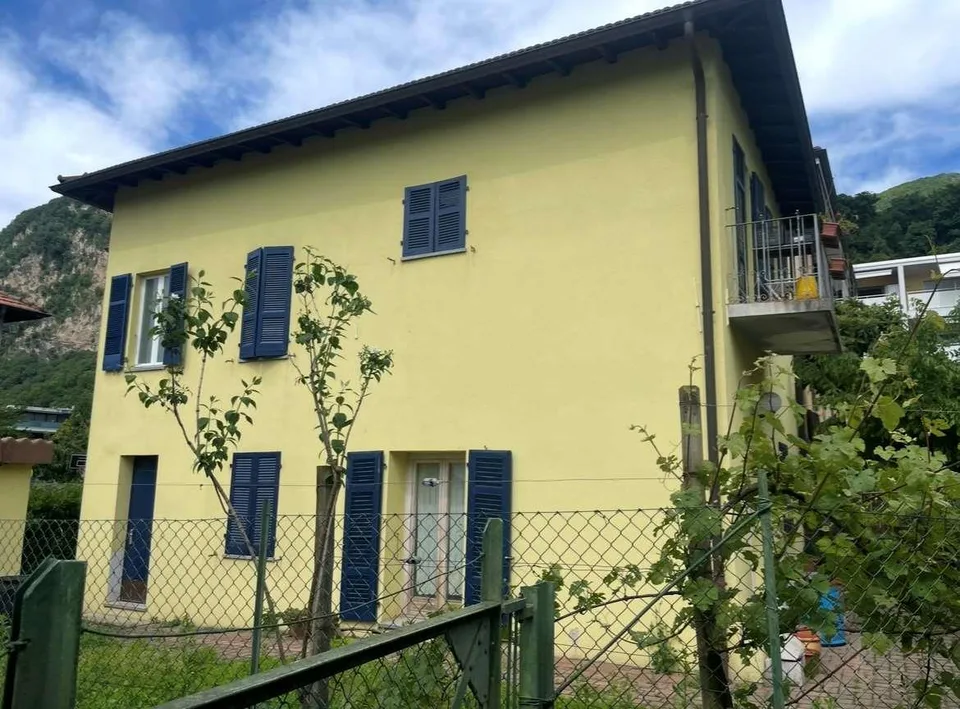 Casa bifamiliare nel cuore di Mendrisio - Ottimo investimento