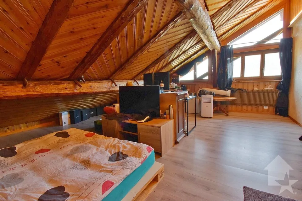 Immeuble de 3 ou 4 appartements avec une grange et un garage inclus ! – Foto 17 von 19