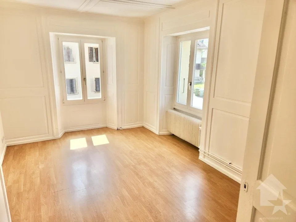 Immeuble de 5 appartements et un restaurant au centre du village ! – foto 11 di 16