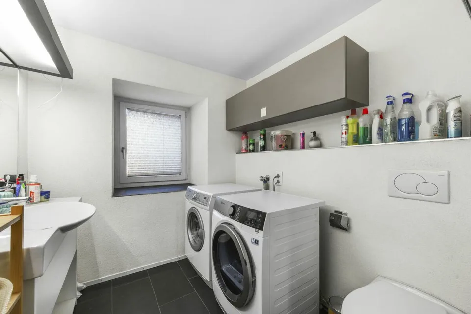 Exklusive 5.5 Zimmer-Wohnung im Herzen von Chur – Foto 11 von 17