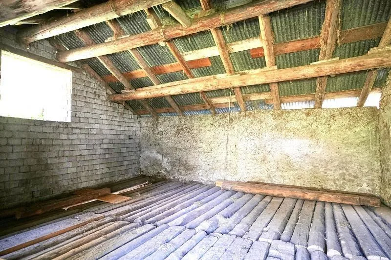 3-Zimmer-Rustico zum Ausbaubewilligung an sehr ruhiger, sonniger Au... – Foto 9 von 16