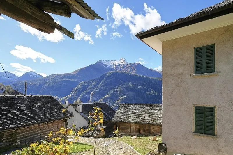 3-Zimmer-Rustico zum Ausbaubewilligung an sehr ruhiger, sonniger Au... – Foto 10 von 16
