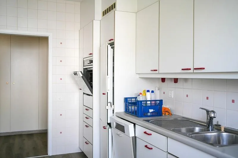 3 1/2-Zimmer-Wohnung an sehr ruhiger, sonniger Aussichtslage / appa...
