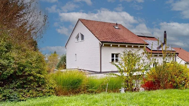 Helles 5.5-Zimmer-Doppelhaus mit Carport und zwei Aussenparkplätzen – Foto 13 von 33