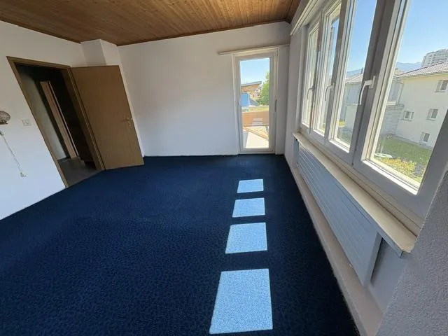 Einfamilienhaus (eins. angebaut) Zentrum, familienfreundlich – Foto 8 von 14